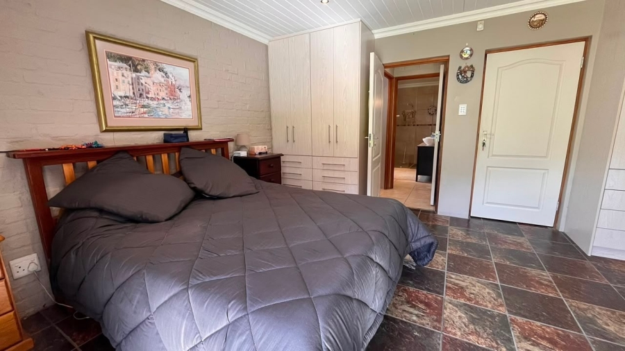 4 Bedroom Property for Sale in Kleinmond Western Cape